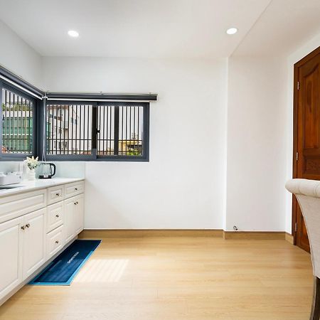 B786 Airport Homestay 호치민 외부 사진
